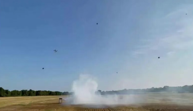 AI驱动的空中机器人集群实现突破性进展
