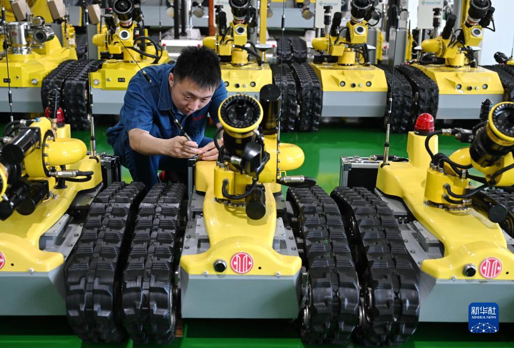 河北唐山：科技赋能助推机器人产业发展