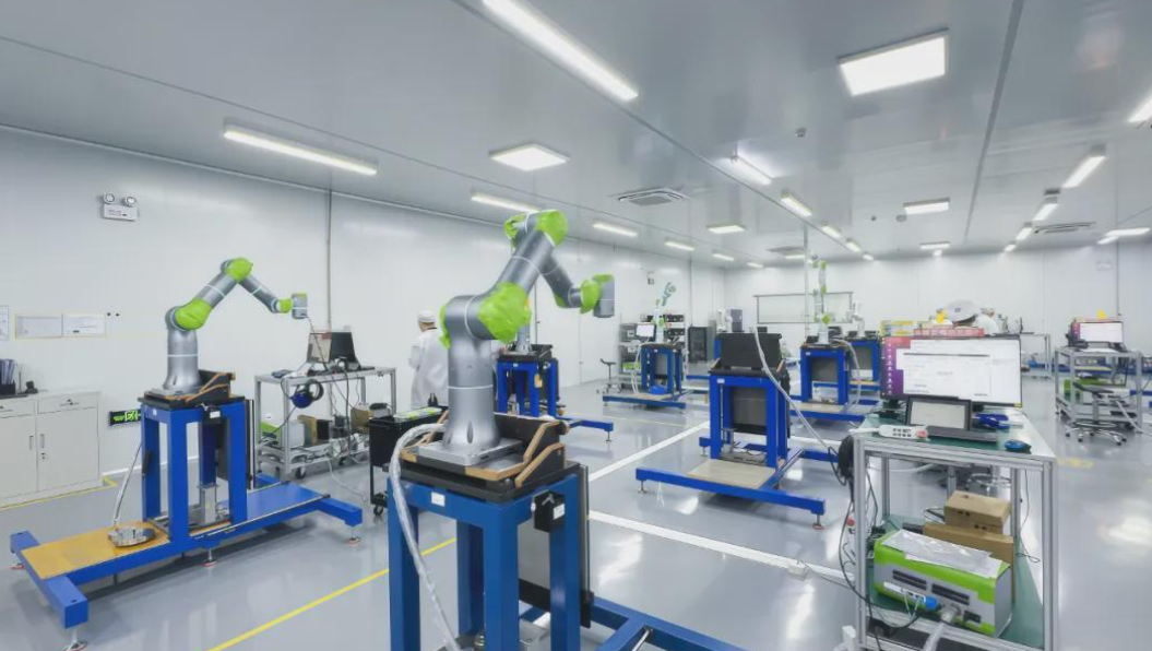 为什么自适应机器人，浑身上下都是“安全感”？