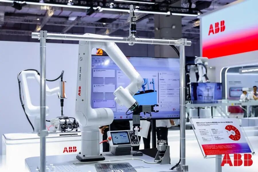 ABB工博会发布全新机器人视觉系统