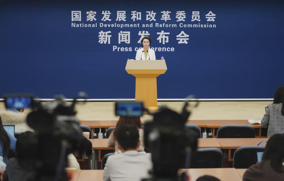 发改委将重磅出手！遏制“概念炒作”，倒逼真实创新，具身智能有望迎来发展新格局