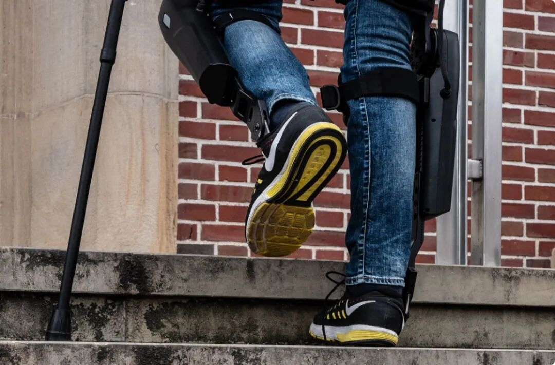 ReWalk 7 最新一代医疗外骨骼机器人FDA获批